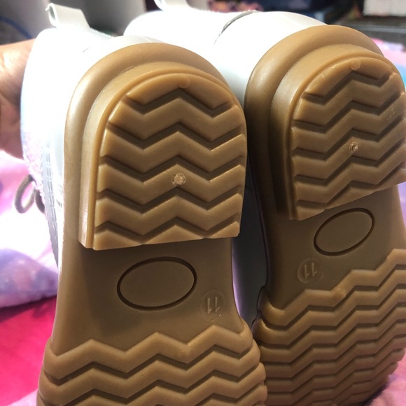 Fabkids boots! - Picture 4 of 5